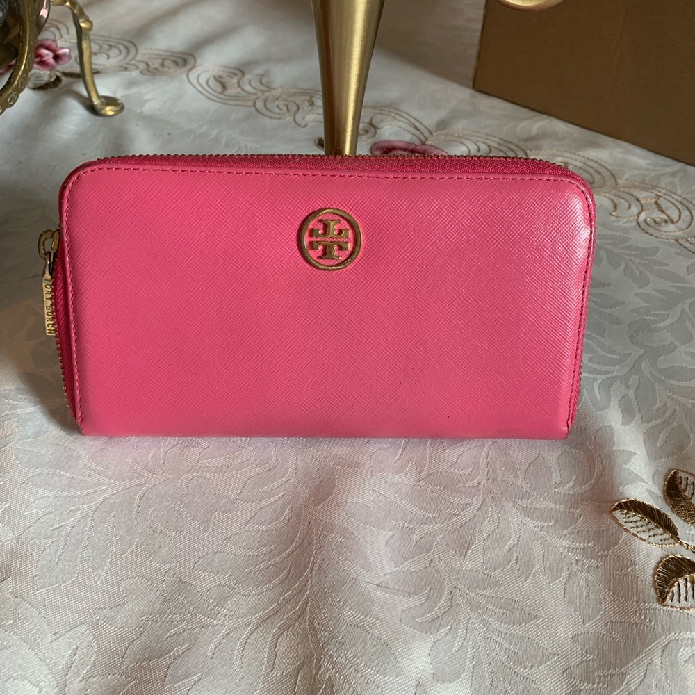 Tory Burch Pink Wallet